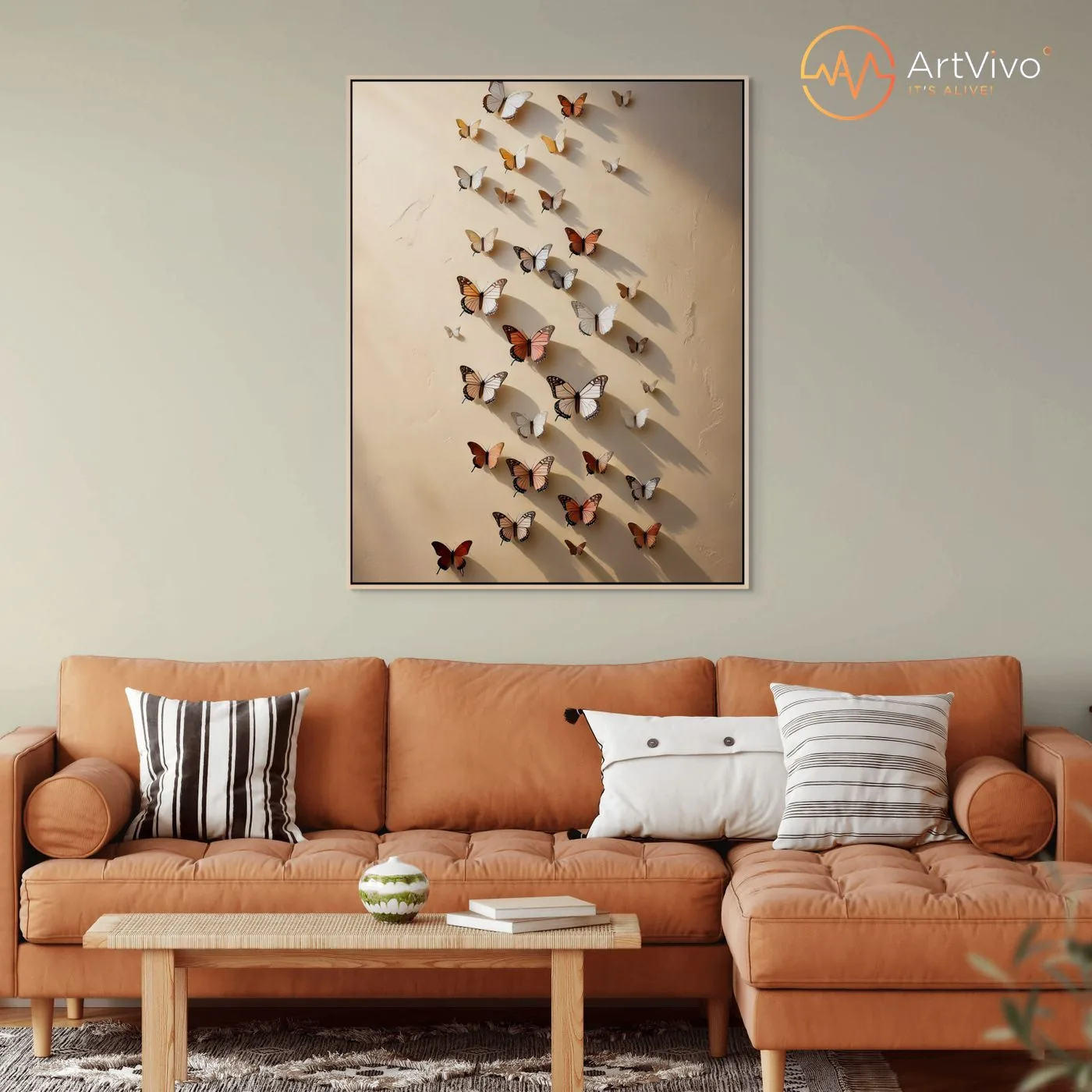Cuadro de mariposas Vuelo Libre en tonos tierra decorando sala con decoración neutra ArtVivo