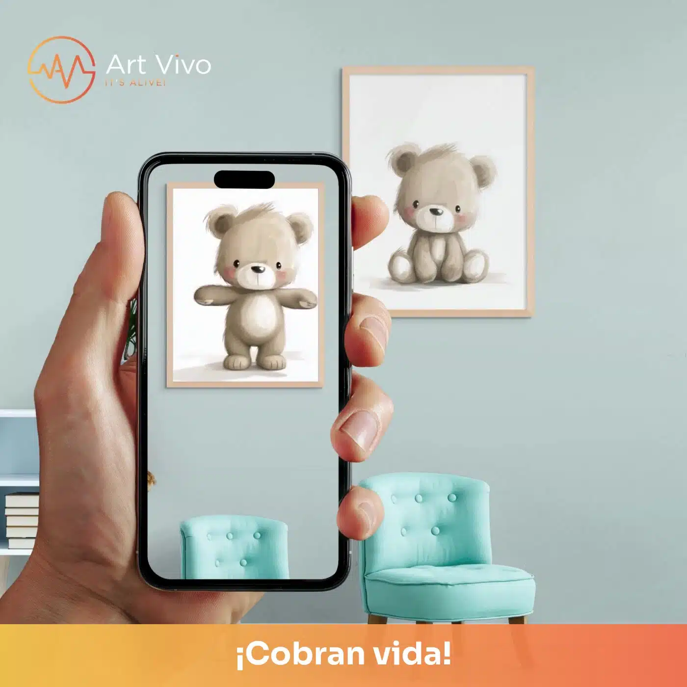 Cuadro decorativo animado Osito Querido: osito de peluche bebé ilustrado, quieto en la pared y cobrando vida en el celular con el QR